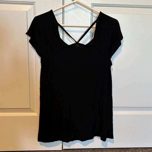 2/$15 Joe Fresh Women's Active T-Shirts Size L - Picture 3 of 6